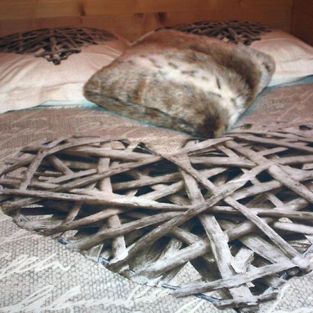 Bed and Breakfast L'Entre 2 Cols Saint-Martin-sur-le-Chambre Zimmer foto